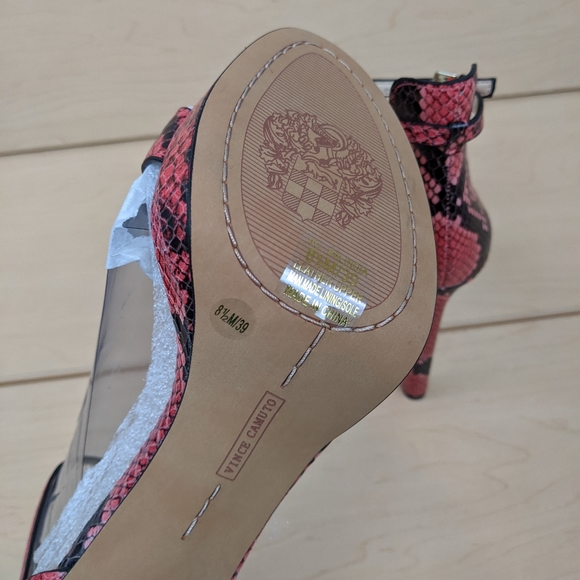 Vince Camuto | Retro Python Heels - Picture 10 of 10